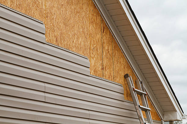24/7 Emergency Siding experts in Romeoville, IL